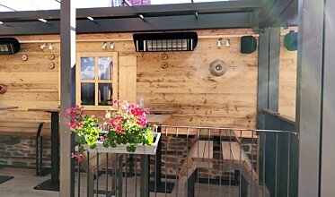 Restaurant - Infrared radiant heaters